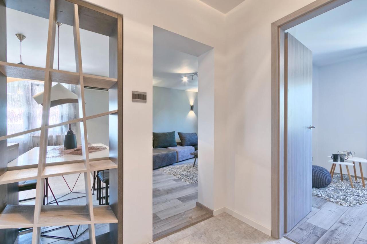 Modern Oasis Apartment Пула Экстерьер фото